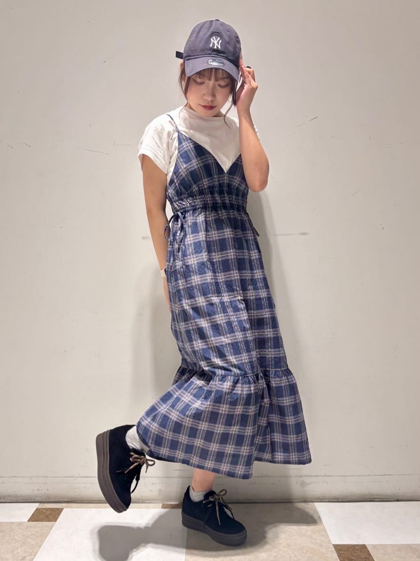 せらら⭐️さんの「ESPERANZA｜ミックスシューレーススニーカー」を使ったコーディネート