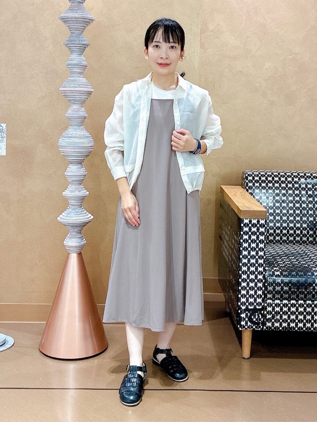 hattoriさんの「INDIVI｜【UVケア】エアリージョーゼット キャミワンピース」を使ったコーディネート
