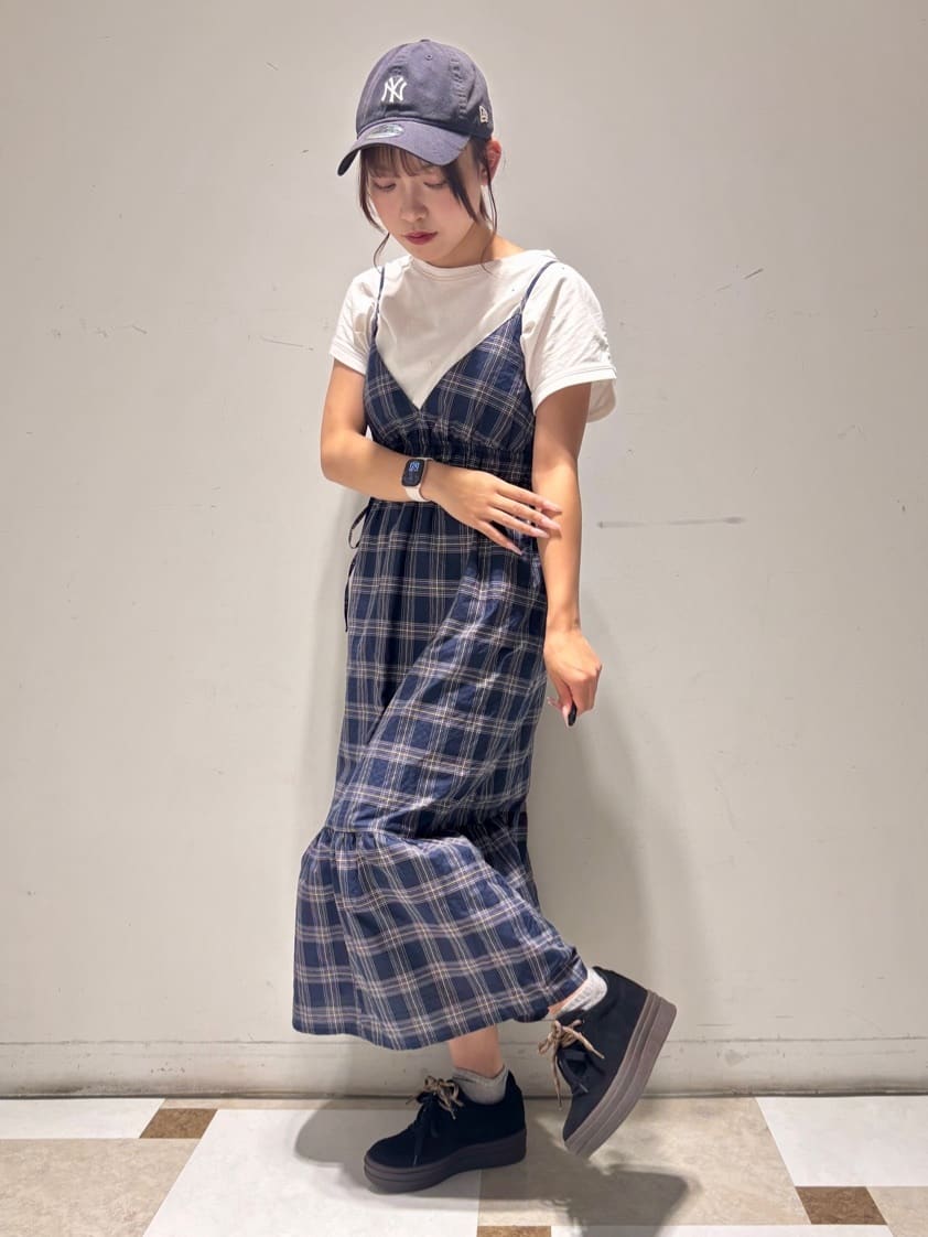 せらら⭐️さんの「ESPERANZA｜ミックスシューレーススニーカー」を使ったコーディネート