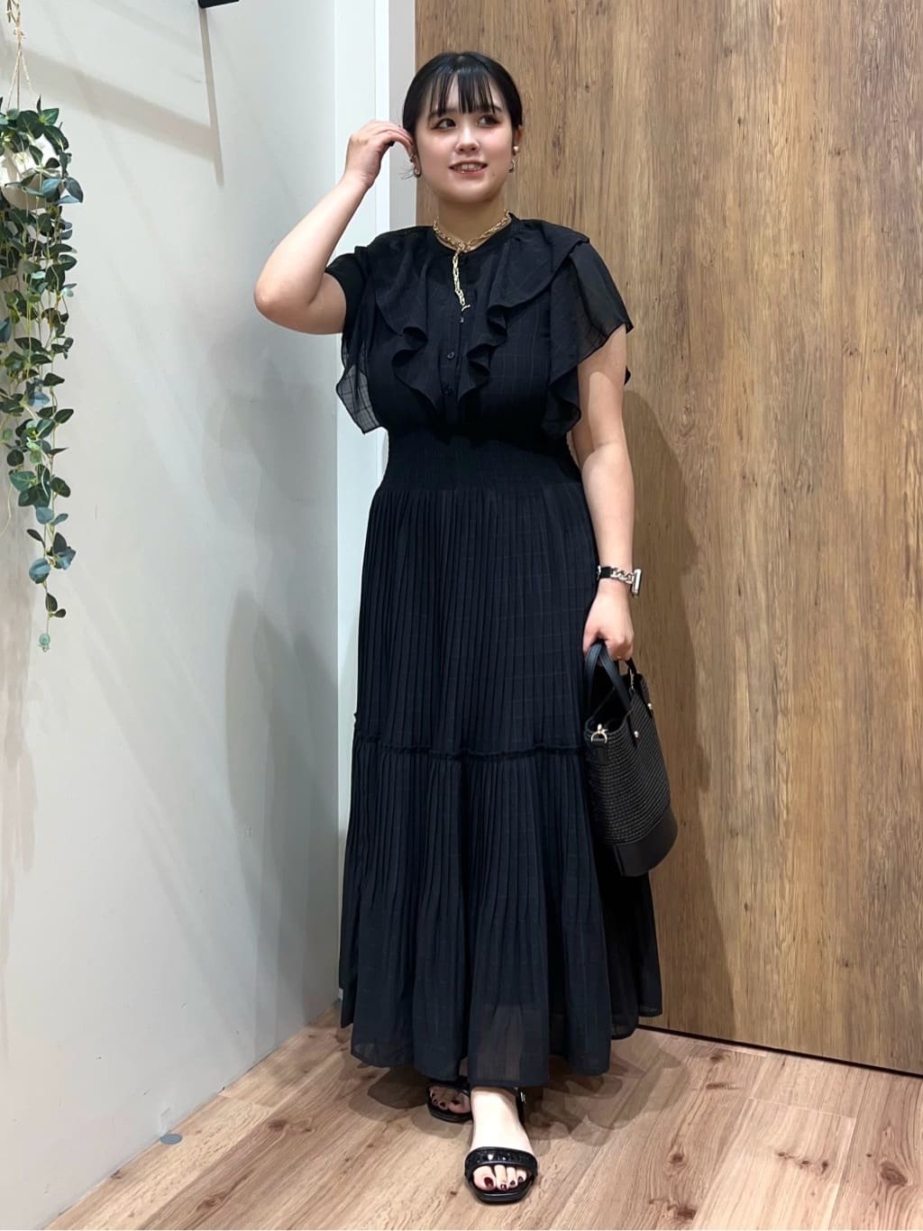 Reinaさんの「grove｜ブレード巾着2WAYトート」を使ったコーディネート