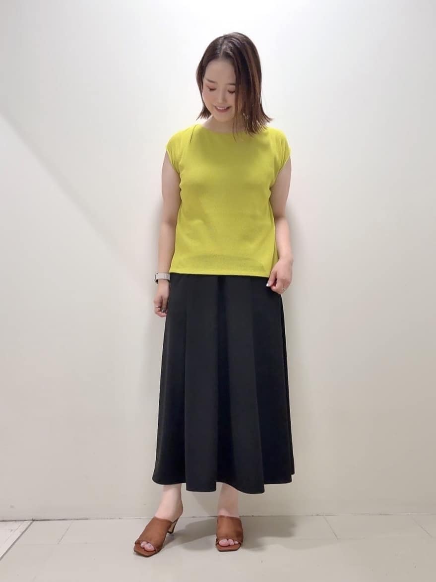 YUIさんの「UNTITLED｜【吸水速乾/洗える】ハーフスリーブジャケット」を使ったコーディネート