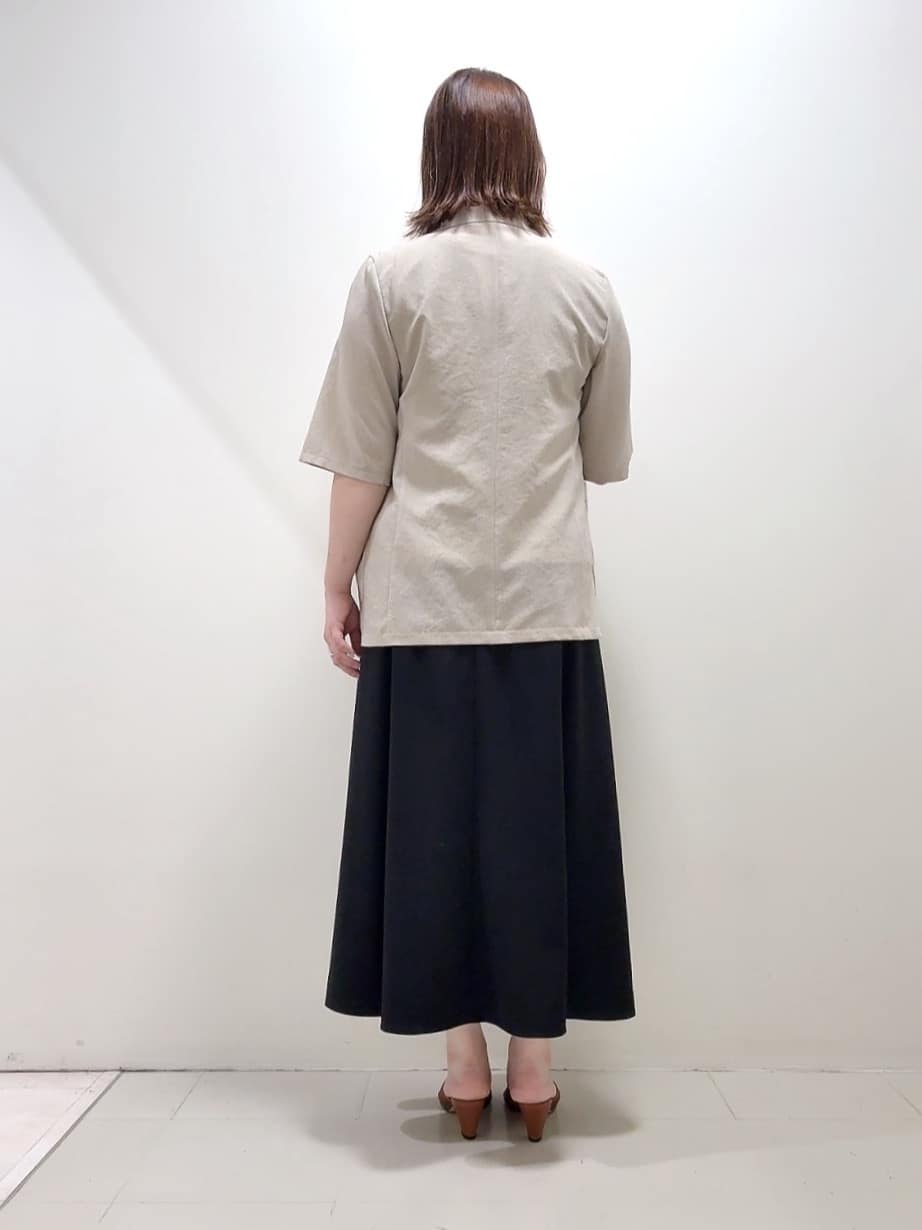 YUIさんの「UNTITLED｜【吸水速乾/洗える】ハーフスリーブジャケット」を使ったコーディネート