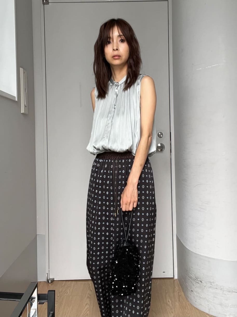 misaさんの「DRESSTERIOR｜スパンコール2WAY巾着バッグ」を使ったコーディネート