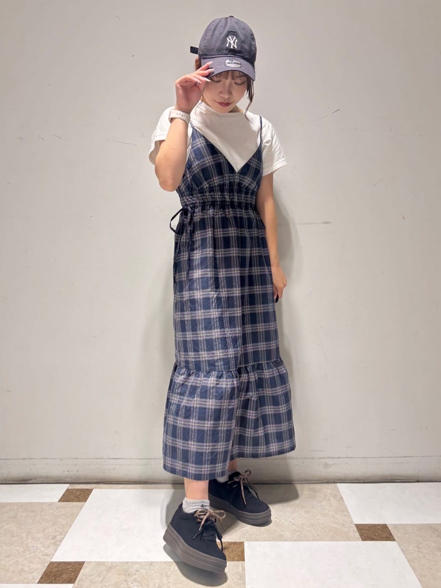 せらら⭐️さんの「ESPERANZA｜ミックスシューレーススニーカー」を使ったコーディネート
