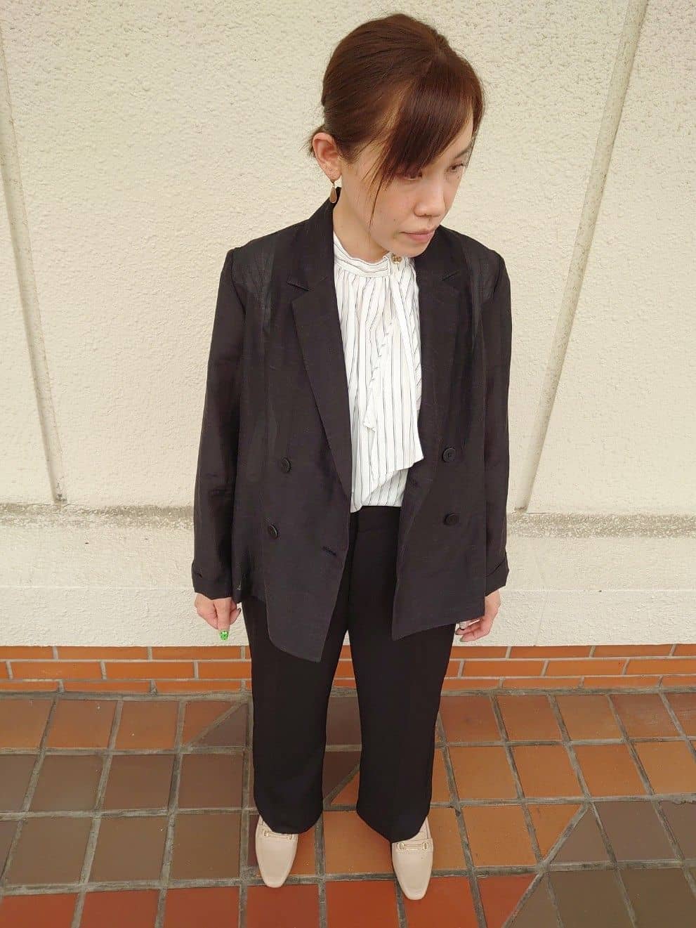 chieさんの「index｜麻調シアーダブルブレストテーラードジャケット【洗濯機洗い可】」を使ったコーディネート
