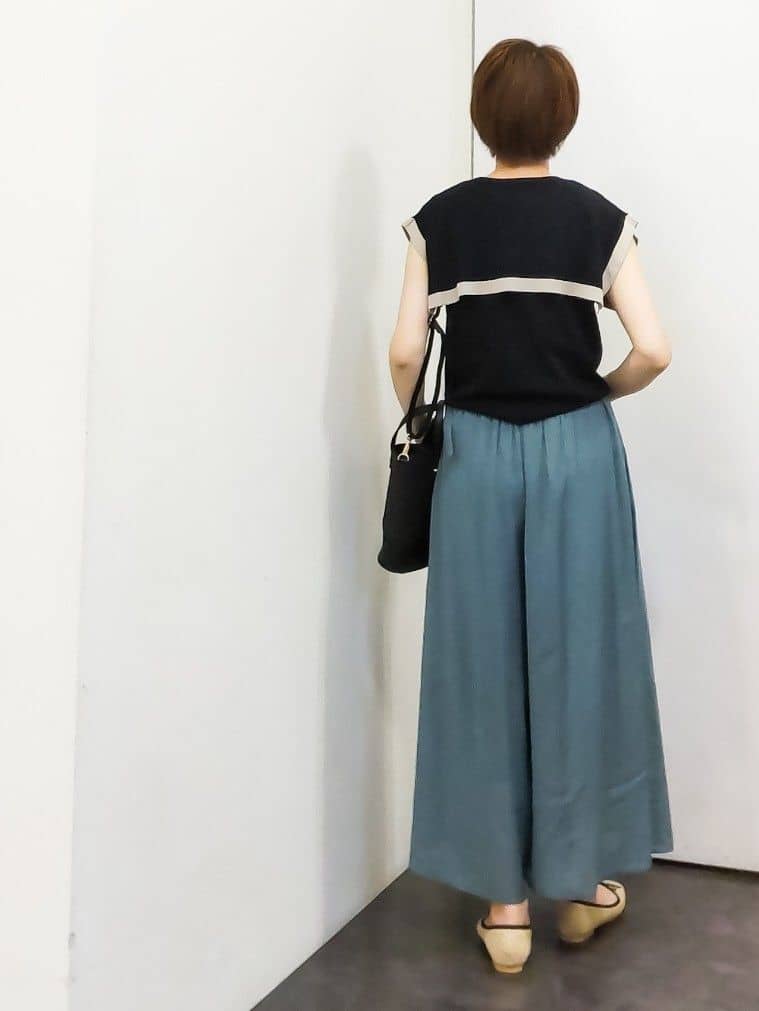やまちゃんさんの「grove｜【人間工学】つつまれフィットバレエシューズ （抗菌防臭加工裏地使用）」を使ったコーディネート