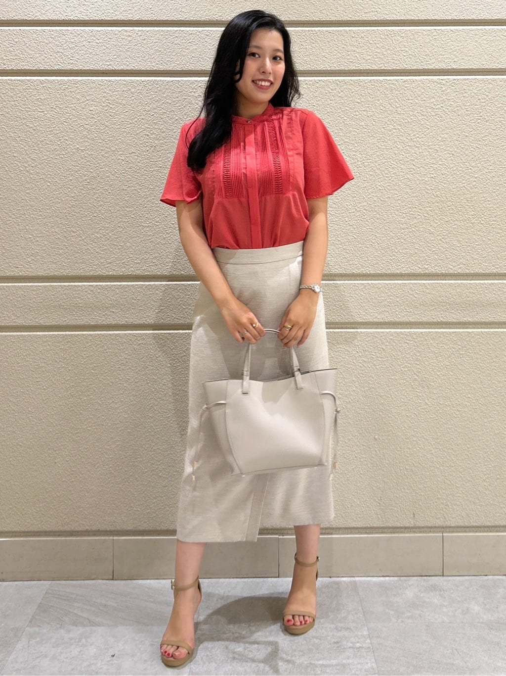 Momokaさんの「COUP DE CHANCE｜【手洗い可】タックデザインブラウス」を使ったコーディネート