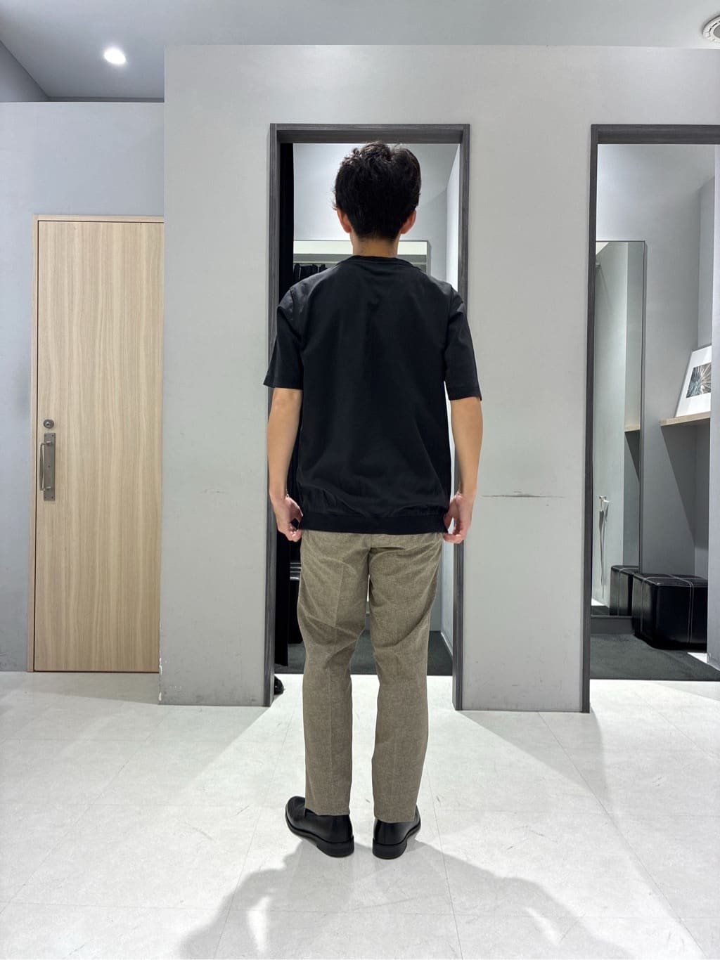 わいずみさんの「TAKEO KIKUCHI｜【抗菌防臭／5サイズ展開】ハイゲージポンチ Tシャツ」を使ったコーディネート