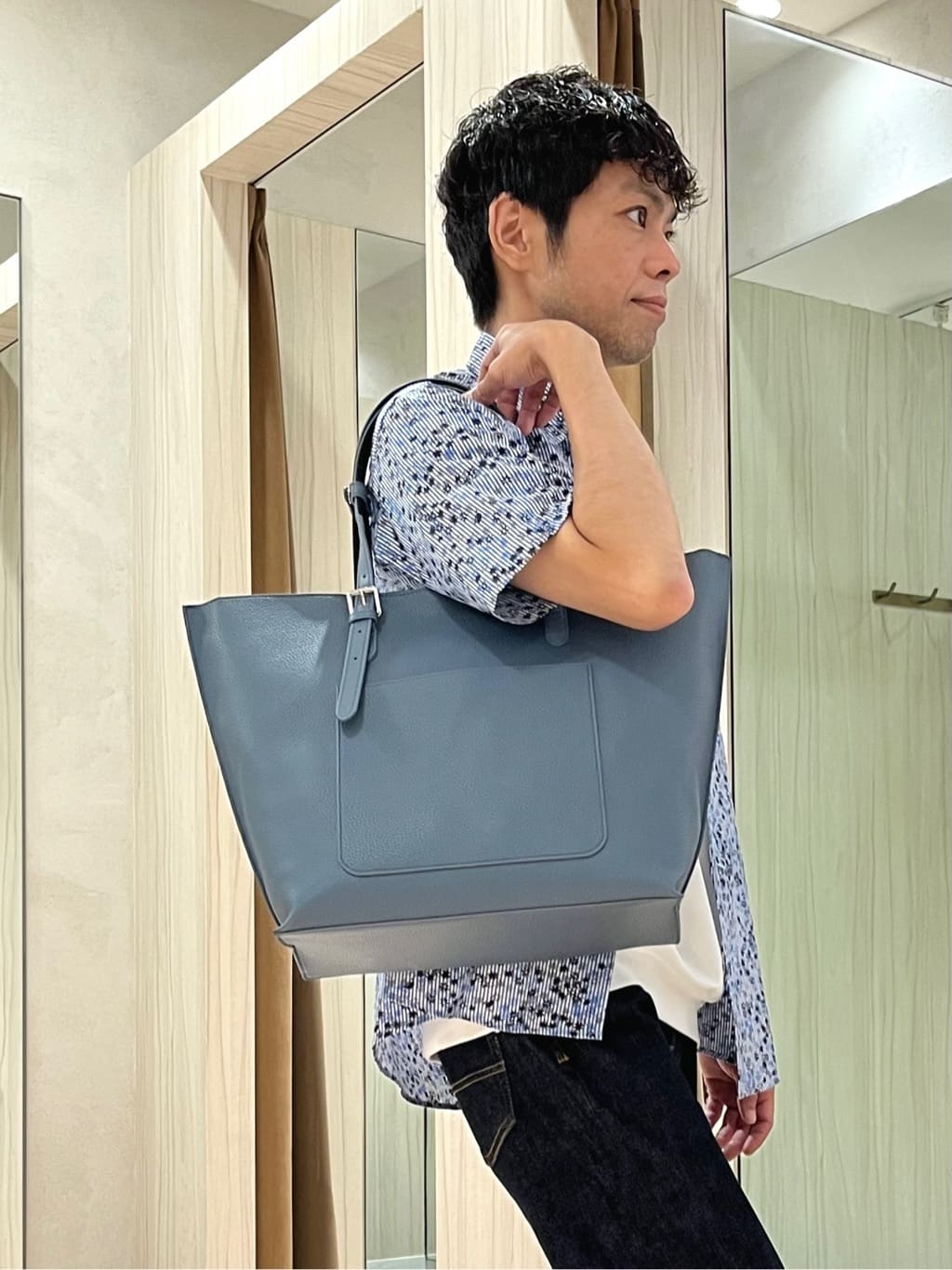 URAさんの「TAKEO KIKUCHI｜【抗菌防臭／5サイズ展開】ハイゲージポンチ Tシャツ」を使ったコーディネート