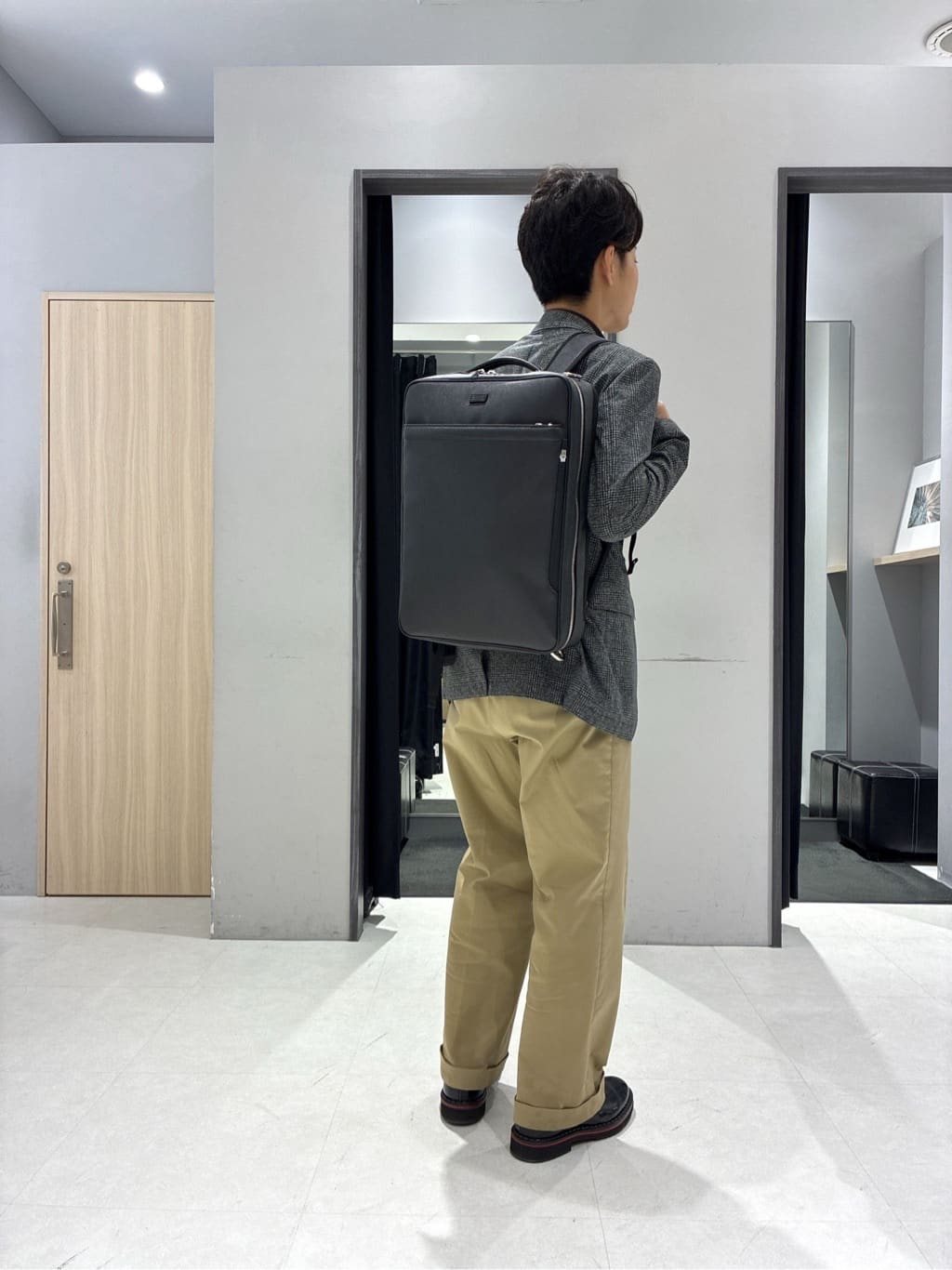 わいずみさんの「TAKEO KIKUCHI｜【抗菌防臭】COOL DOTS（R）ドビープリント ジャケット」を使ったコーディネート