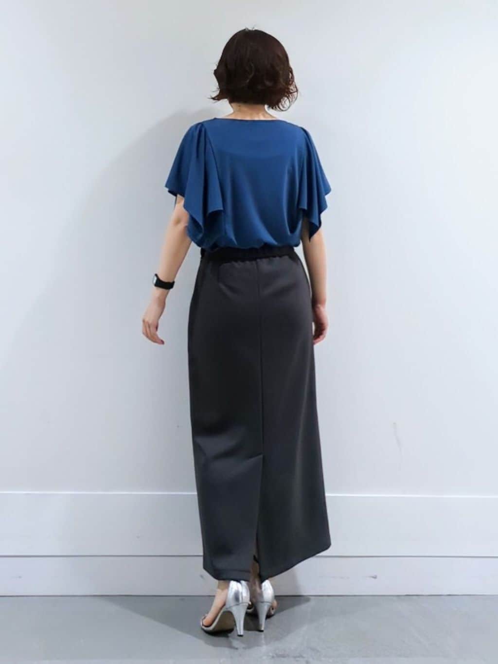 ミズタさんの「UNTITLED｜【きれいめ／接触冷感／日本製】ハンカチスリーブプルオーバー」を使ったコーディネート