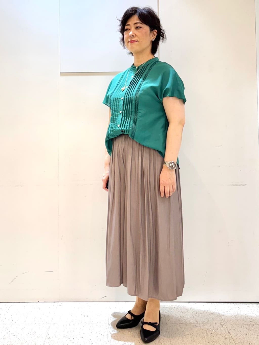ヤスコさんの「Reflect｜【ウエストゴム仕様／長く着られる◎】スカーチョパンツ」を使ったコーディネート