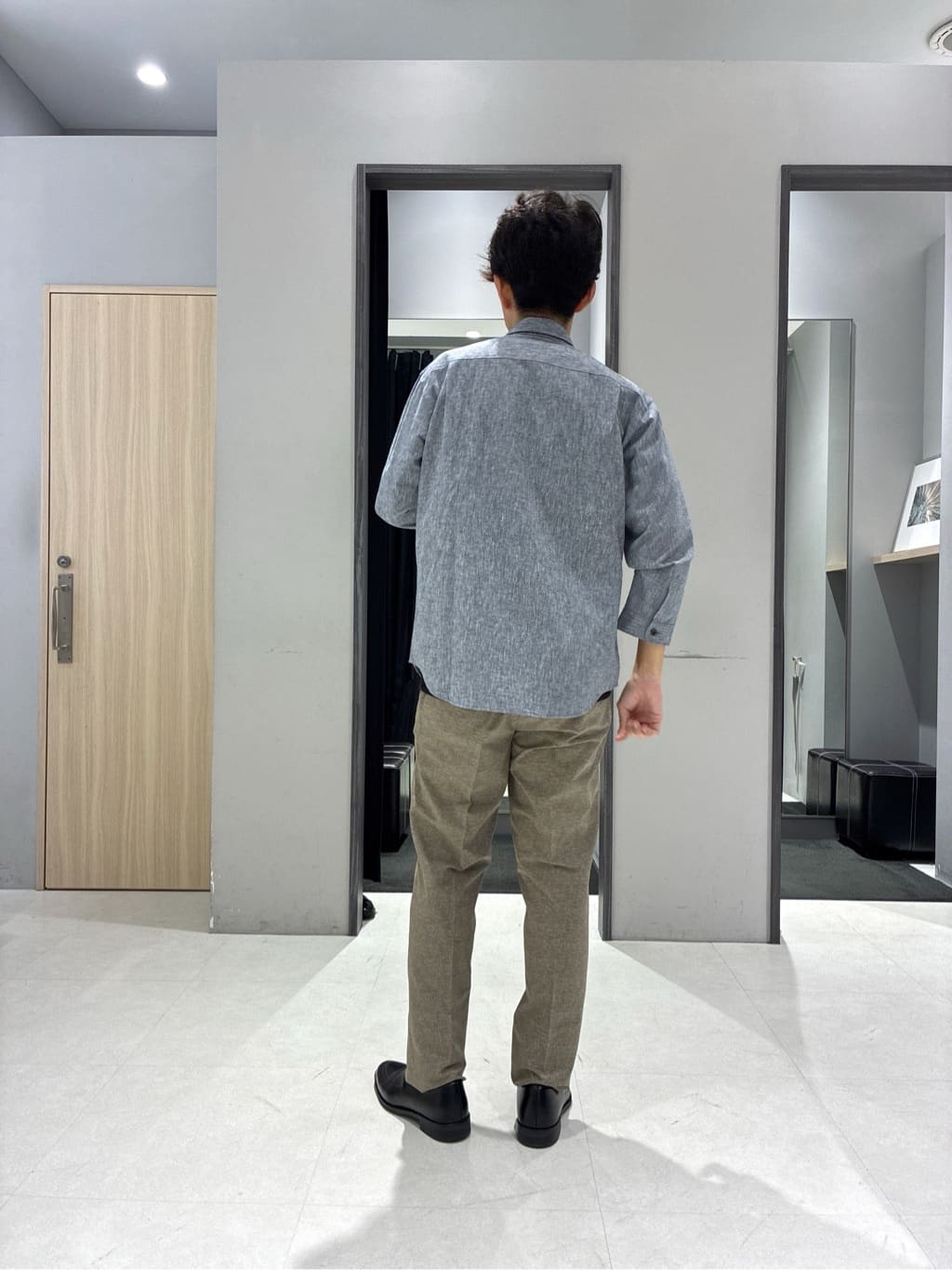 わいずみさんの「TAKEO KIKUCHI｜【抗菌防臭／5サイズ展開】ハイゲージポンチ Tシャツ」を使ったコーディネート