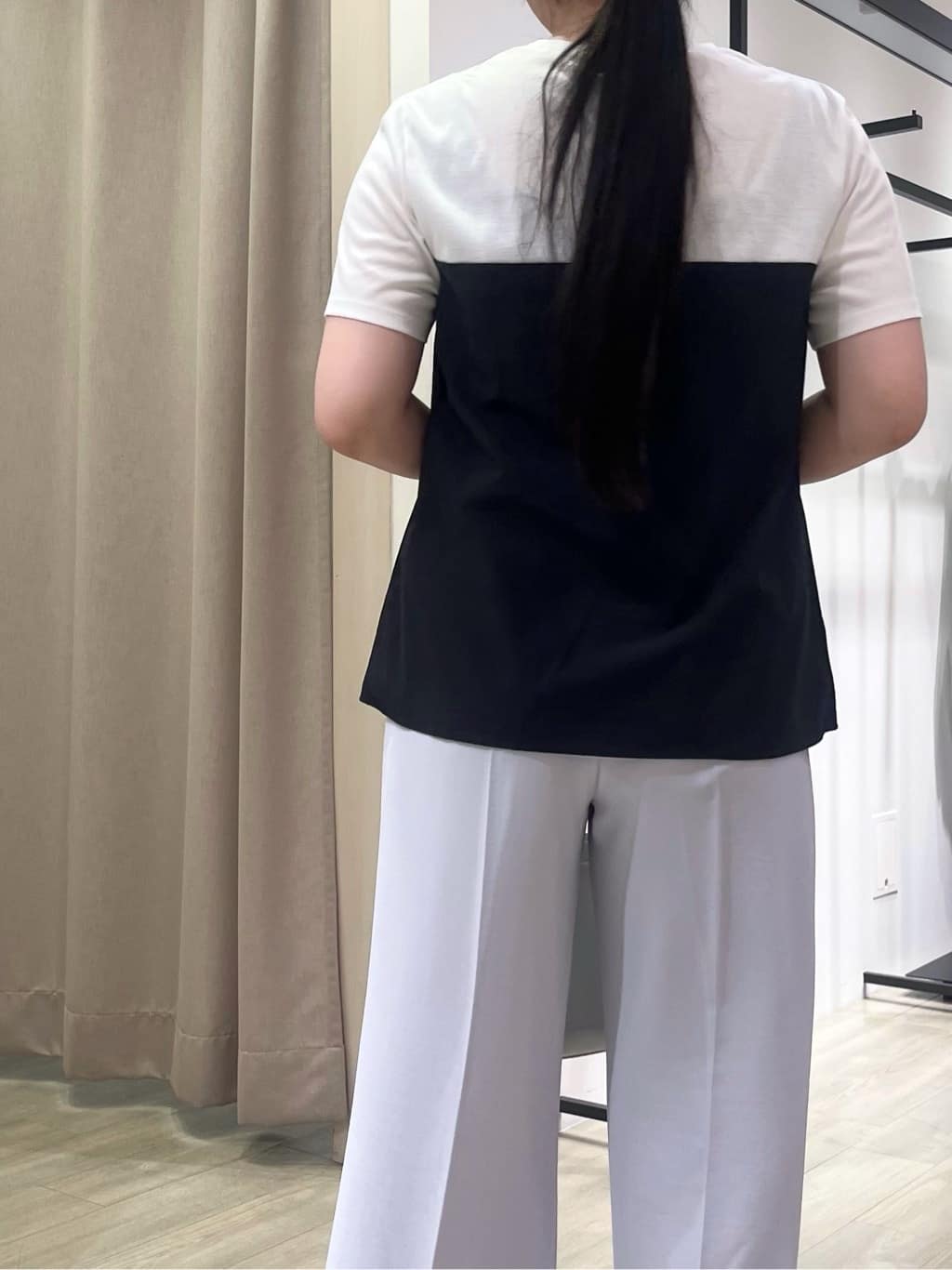hasuさんの「INDIVI｜【洗える】ビスチェレイヤード風トップス」を使ったコーディネート