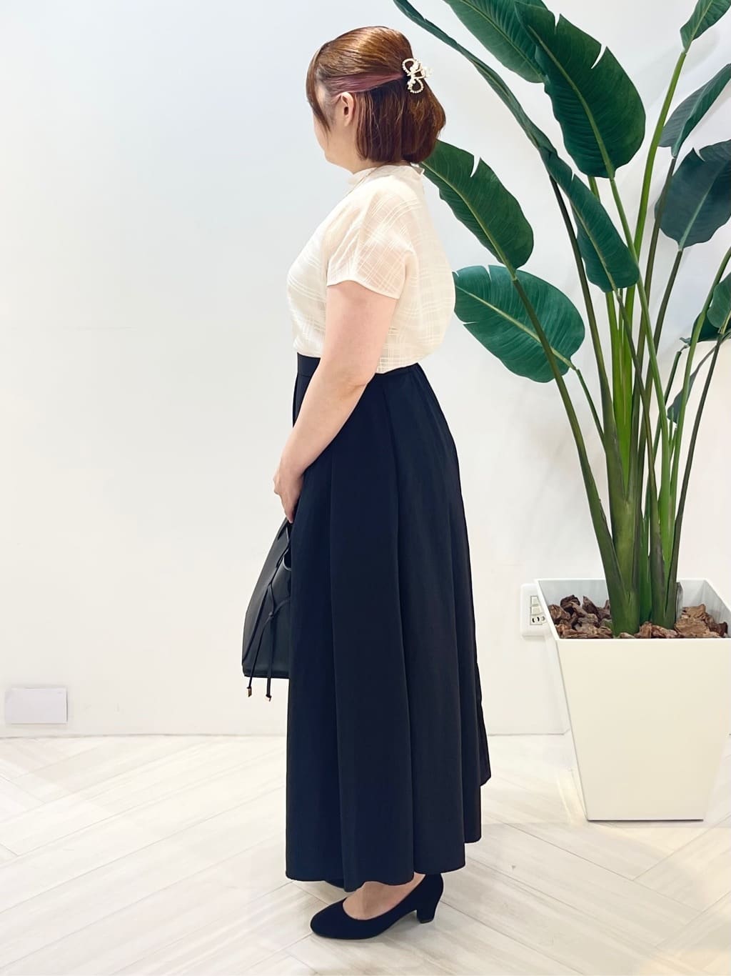 Tomoさんの「UNTITLED｜【シアー】チェックスタンドネックブラウス」を使ったコーディネート