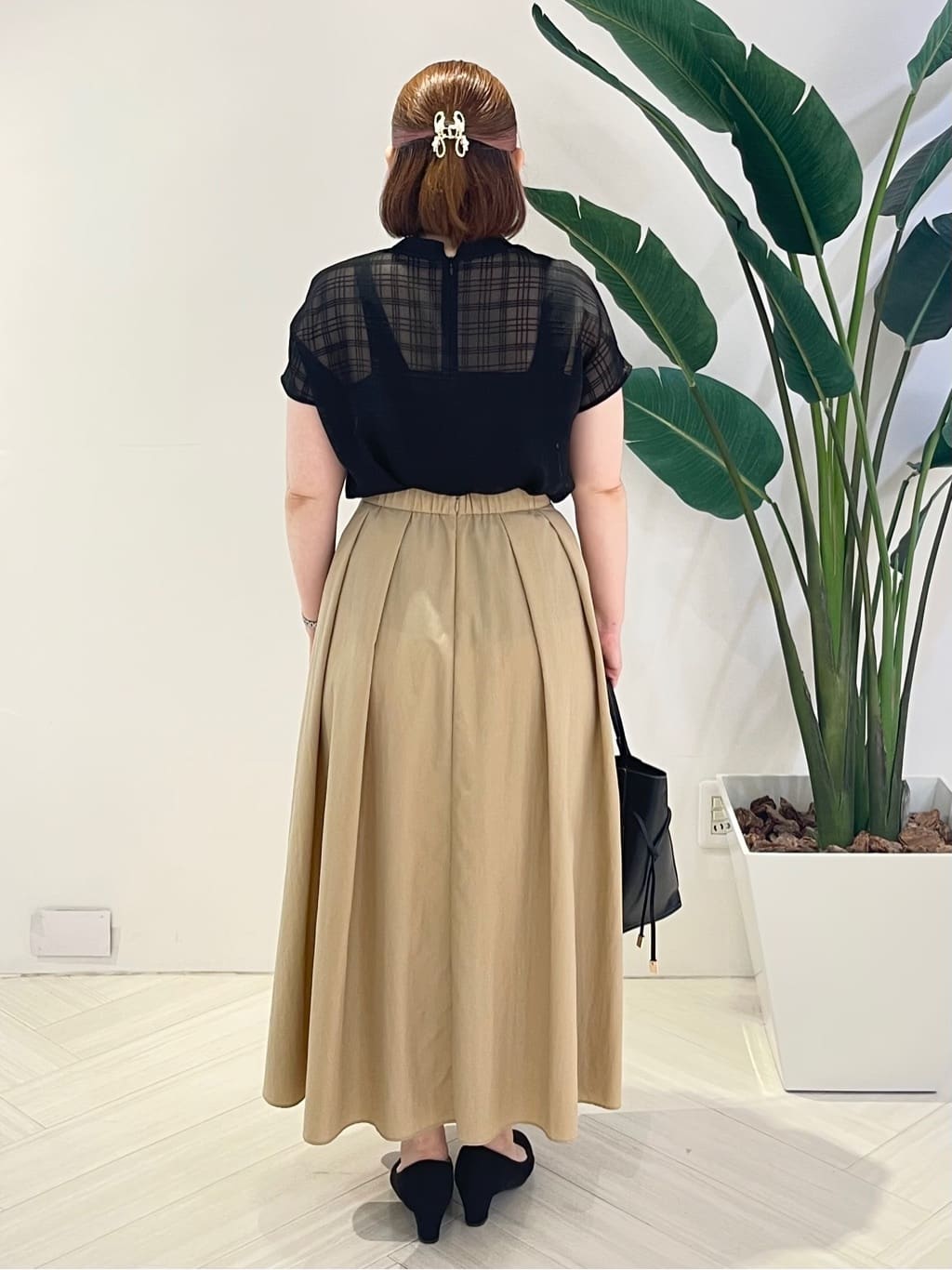 Tomoさんの「UNTITLED｜【シアー】チェックスタンドネックブラウス」を使ったコーディネート