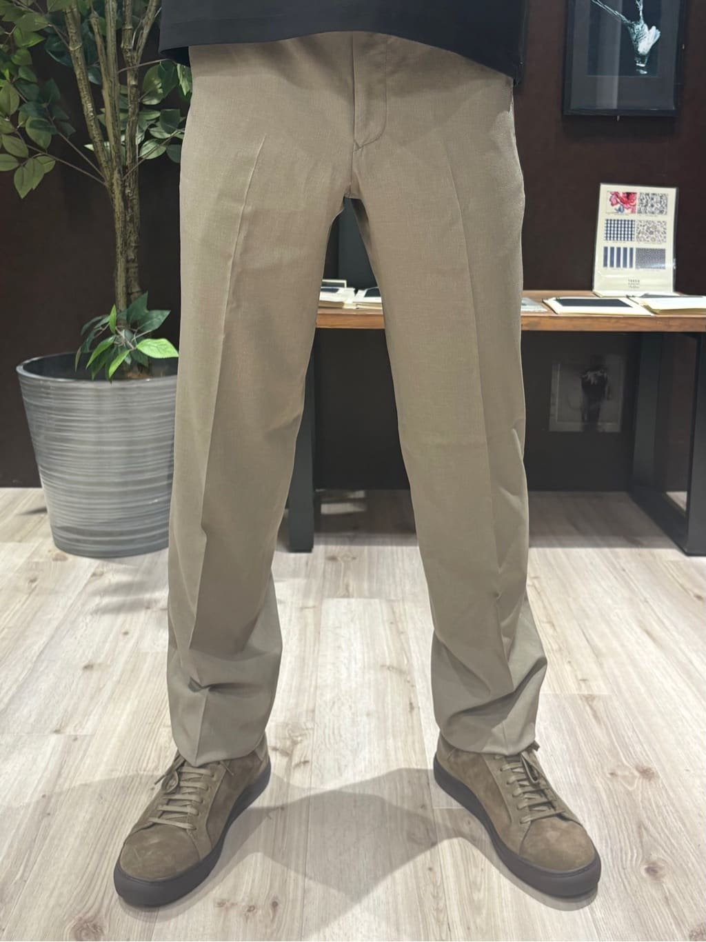 Kaiさんの「TAKEO KIKUCHI｜【COOL CITY WEAR】アーバンクール パンツ /接触冷感・吸水速乾」を使ったコーディネート