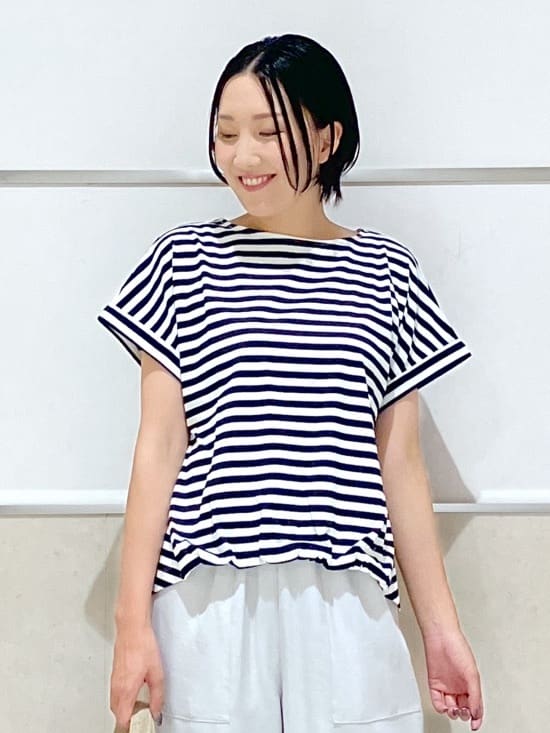 eriko さんの「Dessin｜【二の腕カバー／UVカット】ロールアップスリーブ裾ギャザーカットソー」を使ったコーディネート