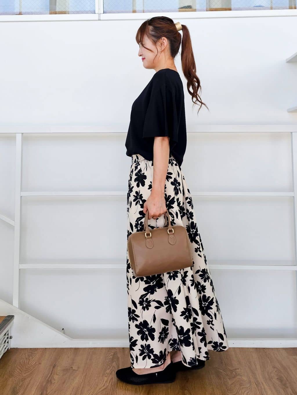 ゆゆさんの「SHOO･LA･RUE｜【S-LL】二の腕はカバーして魅せる フレアスリーブニット」を使ったコーディネート