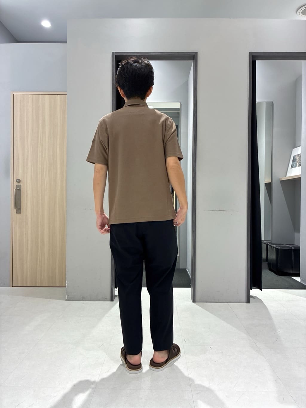わいずみさんの「TAKEO KIKUCHI｜【COOL CITY WEAR】エアートール パンツ /接触冷感・通気性」を使ったコーディネート