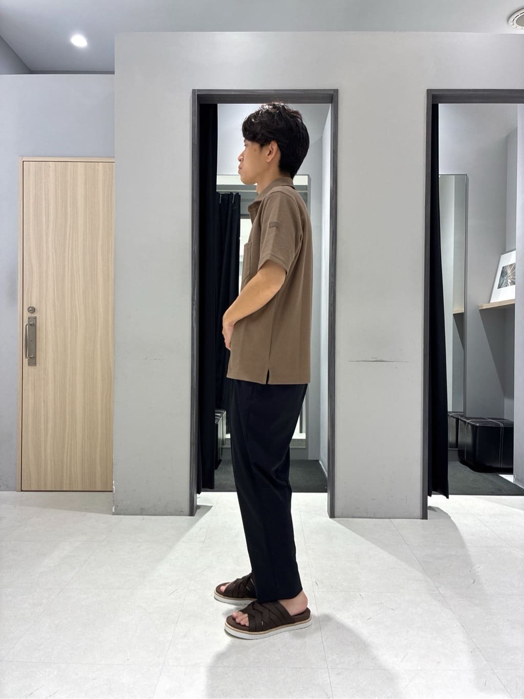 わいずみさんの「TAKEO KIKUCHI｜【COOL CITY WEAR】エアートール パンツ /接触冷感・通気性」を使ったコーディネート