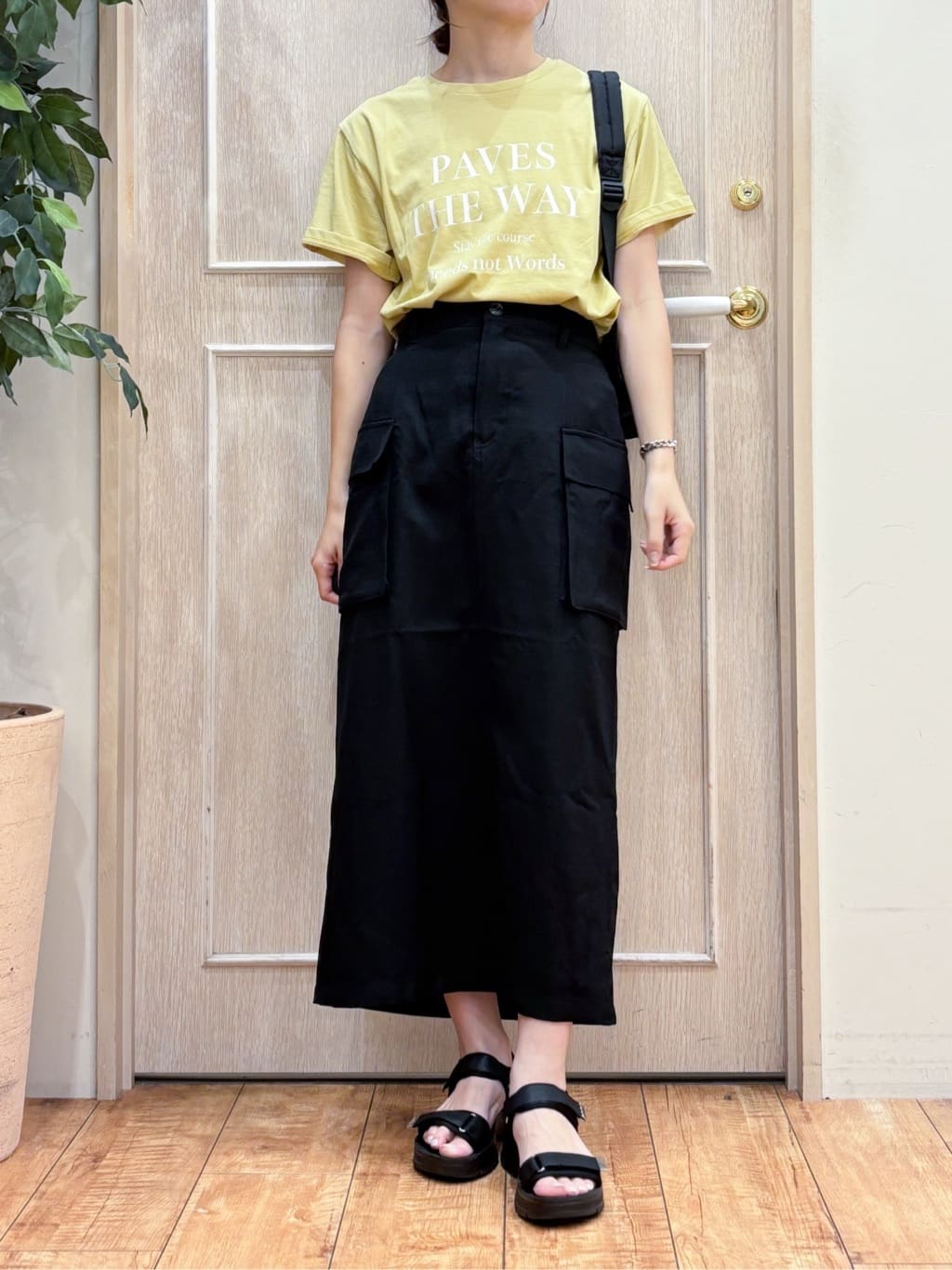 なみさんの「SHOO･LA･RUE｜【S-LL/ひんやり/UV】選べる6柄でそれぞれ欲しくなる プリントTシャツ」を使ったコーディネート