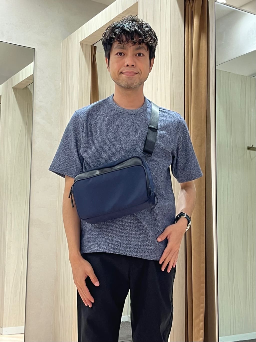 URAさんの「TAKEO KIKUCHI｜【Made in JAPAN】播州織 ストレッチ パンツ」を使ったコーディネート