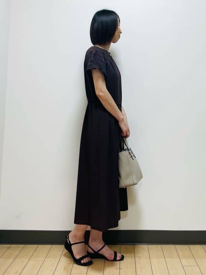 Riiさんの「Reflect｜カットワークレーススリーブワンピース」を使ったコーディネート