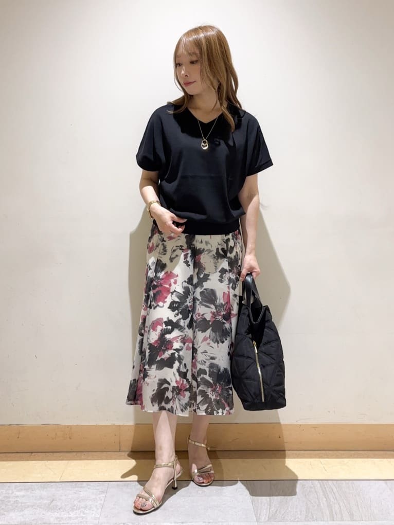 sattoさんの「UNTITLED｜【洗える/前後2WAY】ネックプルオーバーニット」を使ったコーディネート
