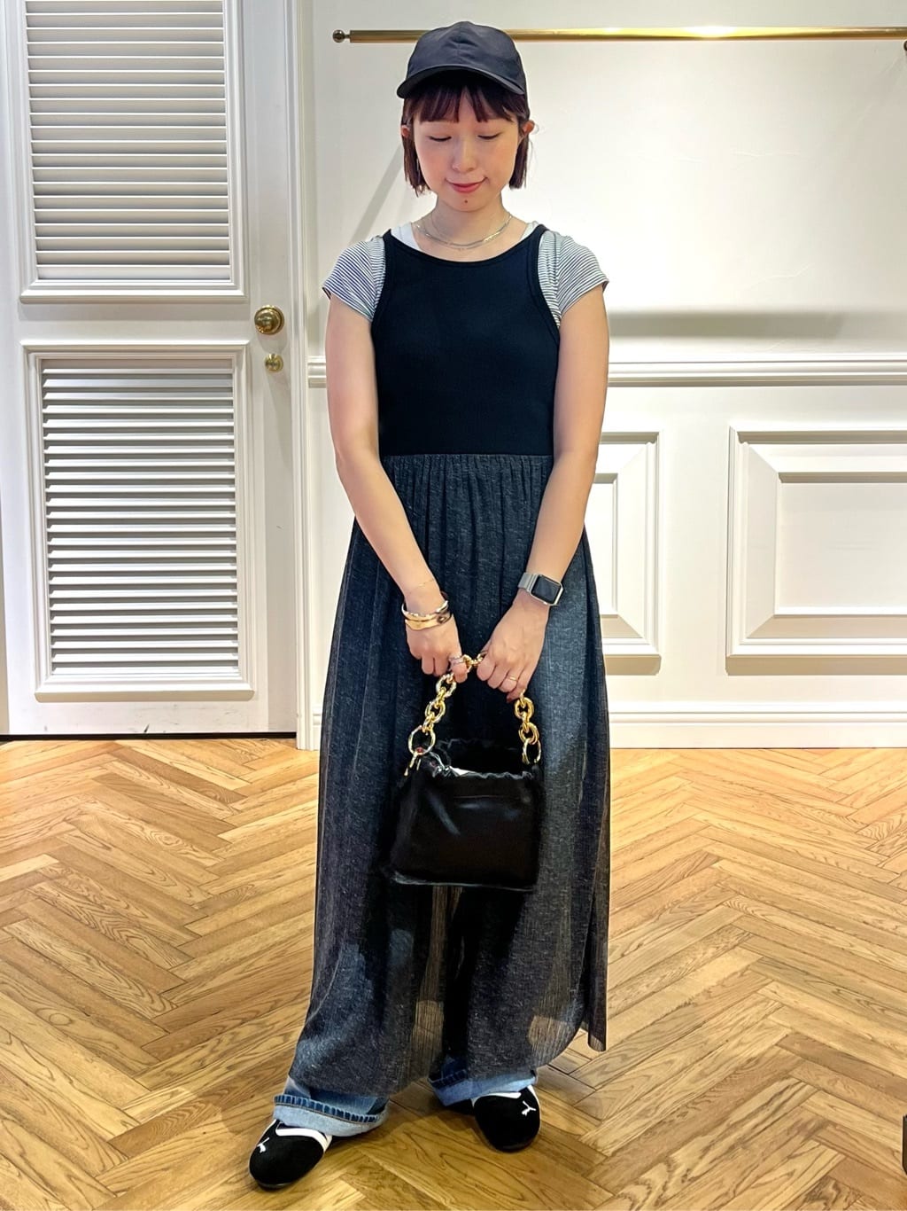 つじ まこさんの「DRESSTERIOR｜Carouselambra（ケラウズランブラ）【別注】BOAT TANK TOP DRESS」を使ったコーディネート