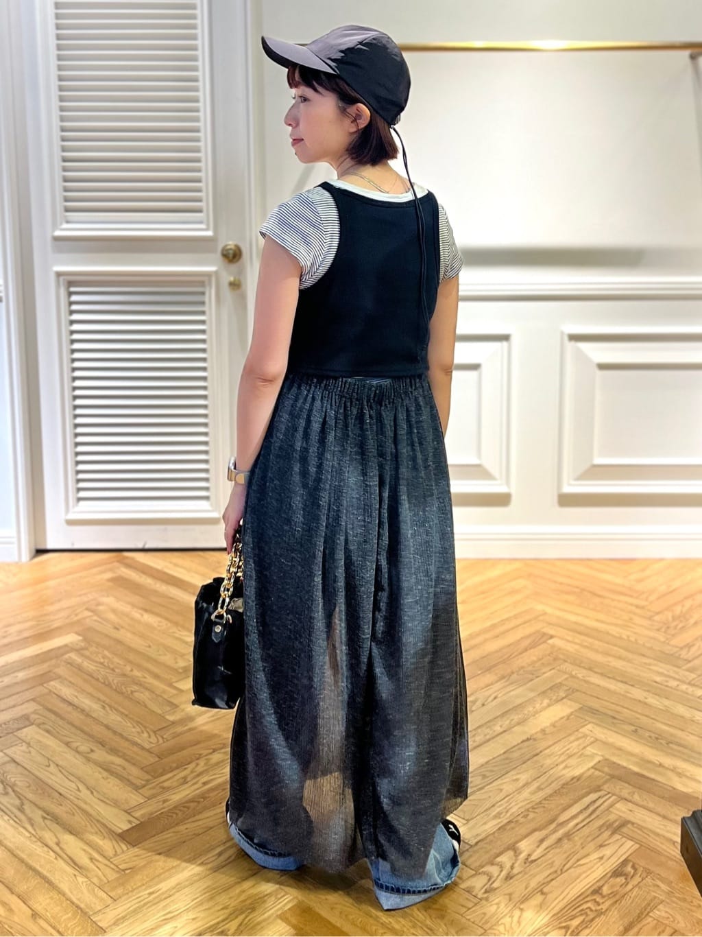 つじ まこさんの「DRESSTERIOR｜Carouselambra（ケラウズランブラ）【別注】BOAT TANK TOP DRESS」を使ったコーディネート