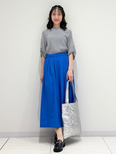 kayoさんの「INDIVI｜【UVケア／吸汗速乾】凹凸素材ねじり袖トップス」を使ったコーディネート