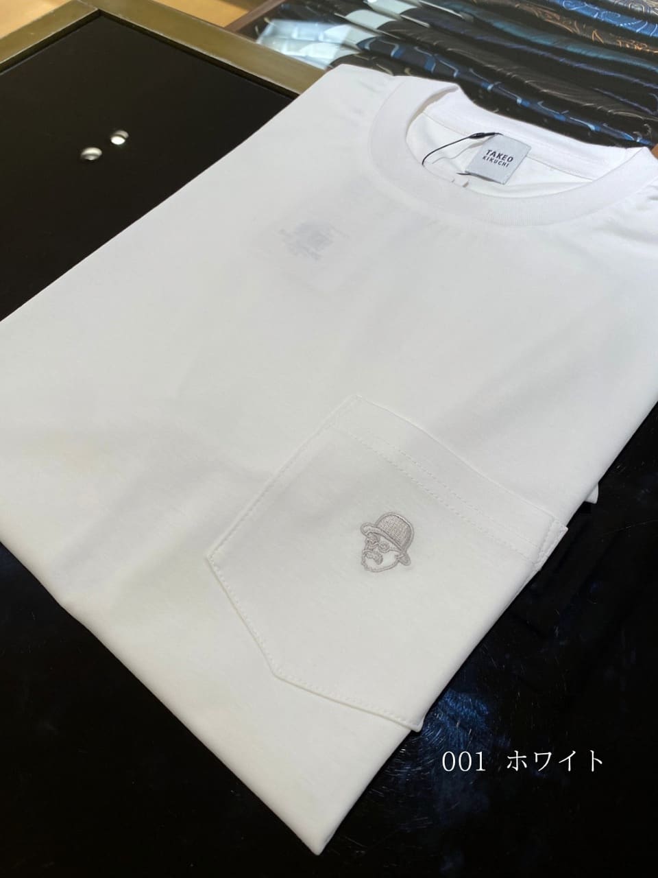 小南大和さんの「TAKEO KIKUCHI｜【COOL CITY WEAR】ワンポイント刺しゅう ポケットTシャツ /接触冷感」を使ったコーディネート