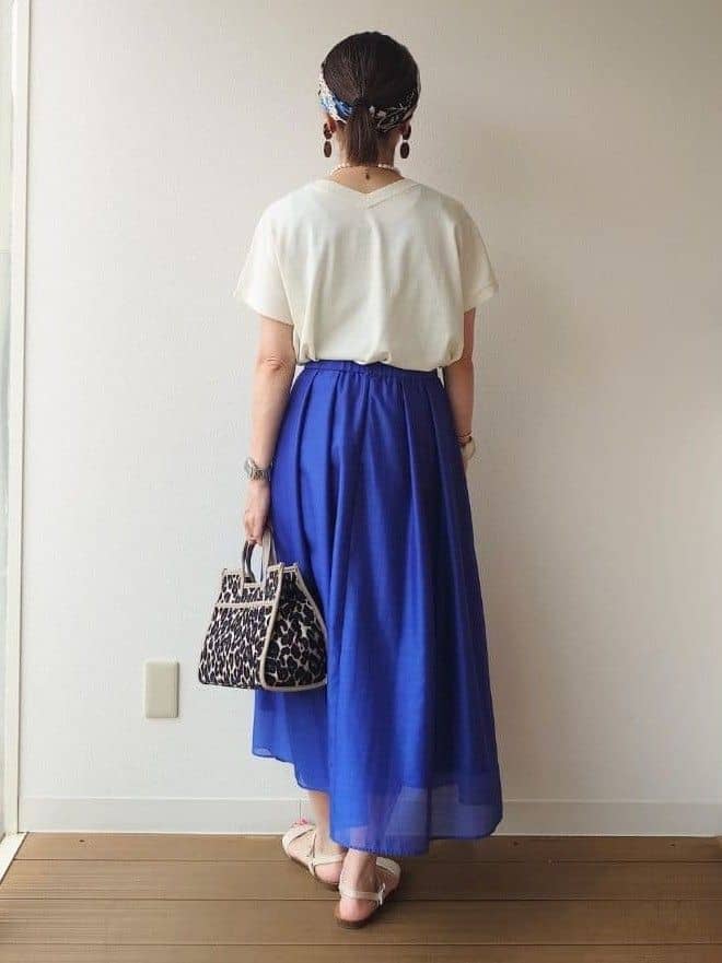 MUTSUKOさんの「UNTITLED｜【洗える/前後2WAY】ネックプルオーバーニット」を使ったコーディネート