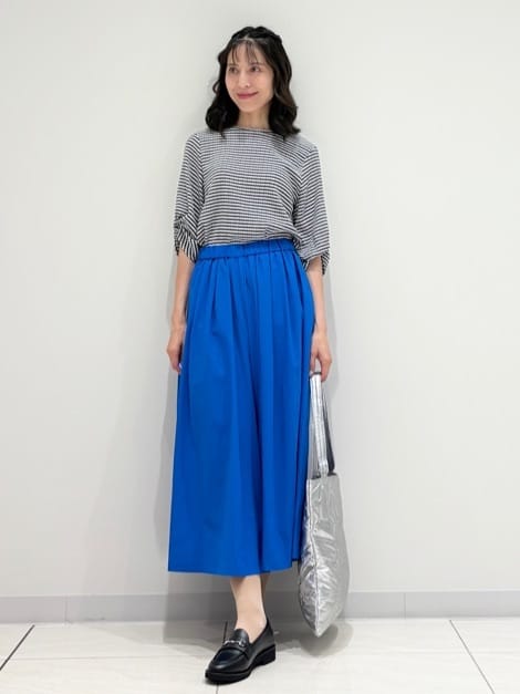 kayoさんの「INDIVI｜【UVケア／吸汗速乾】凹凸素材ねじり袖トップス」を使ったコーディネート