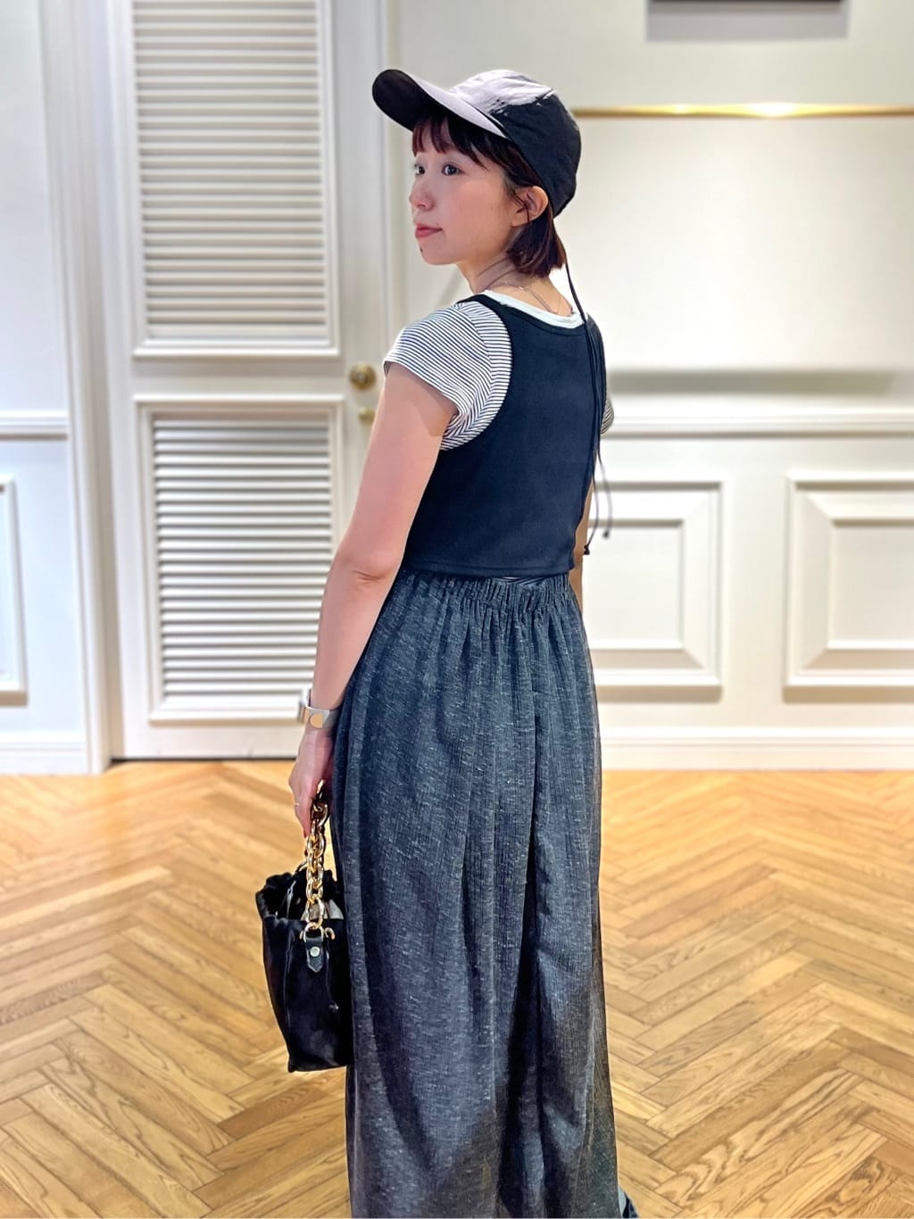 つじ まこさんの「DRESSTERIOR｜Carouselambra（ケラウズランブラ）【別注】BOAT TANK TOP DRESS」を使ったコーディネート