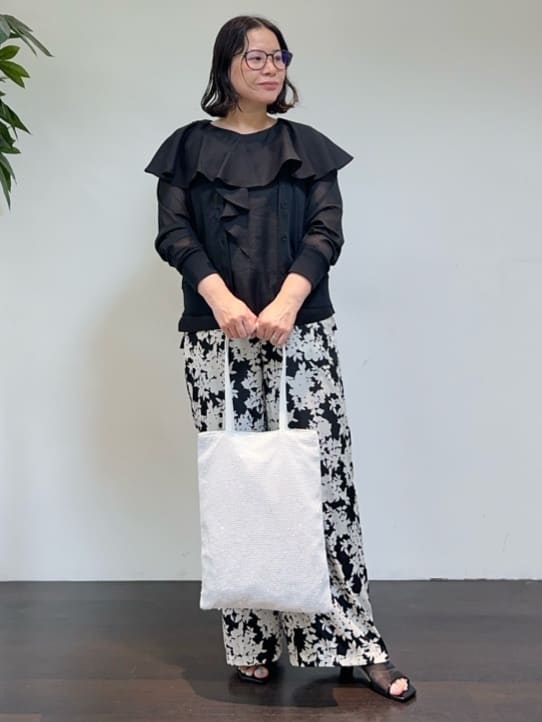 Asamiさんの「UNTITLED｜【きれいめ/洗える/フリル】ラッフルシアーブラウス」を使ったコーディネート