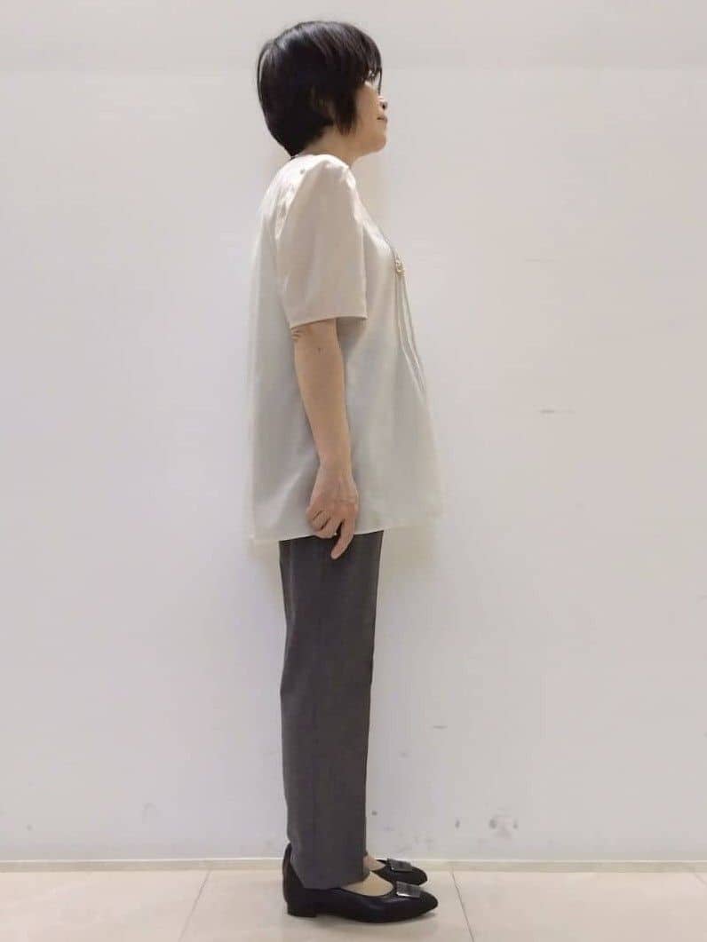 tokuさんの「Reflect｜【すっきり見え！長め丈】ピンタックデザインチュニックブラウス」を使ったコーディネート