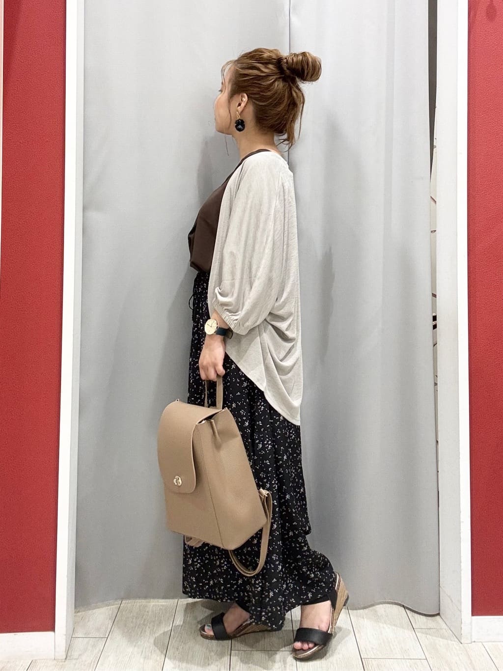 shioさんの「SHOO･LA･RUE｜【UV/さらさらタッチ】女性らしさ漂う 5分袖ボレロカーディガン」を使ったコーディネート