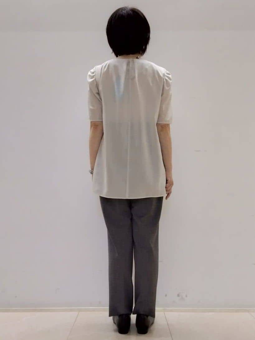 tokuさんの「Reflect｜【すっきり見え！長め丈】ピンタックデザインチュニックブラウス」を使ったコーディネート