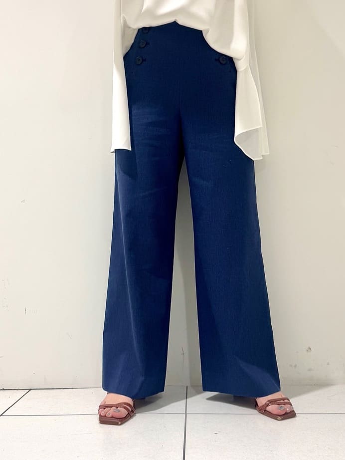 そんさんの「INDIVI｜【バックシャン】デザインTブラウス」を使ったコーディネート