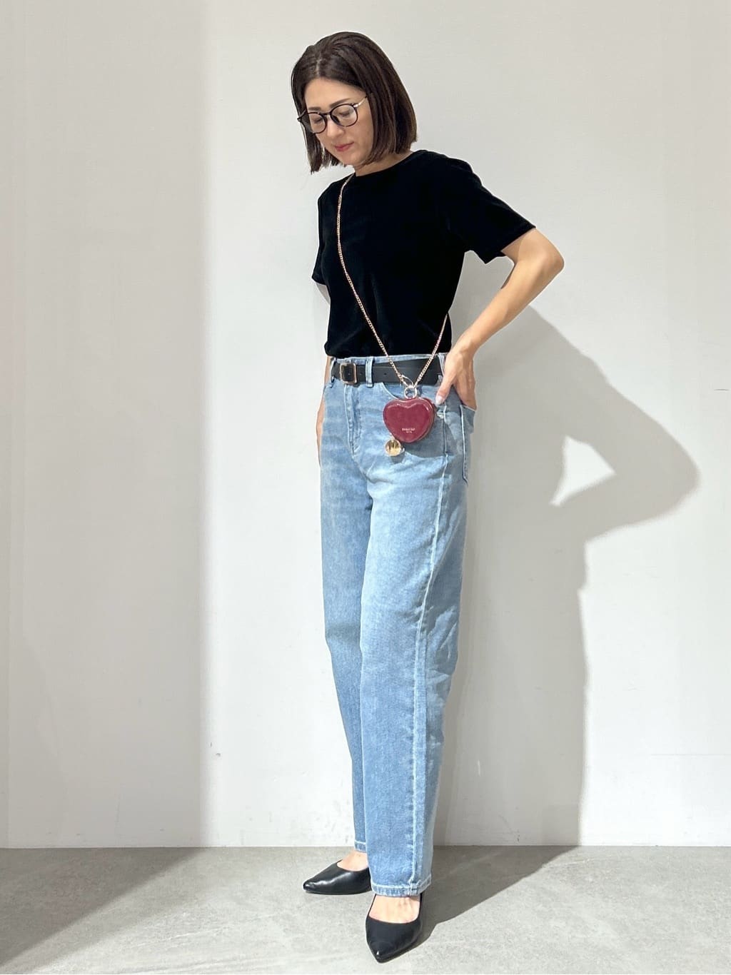 NAKAさんの「OPAQUE.CLIP｜メタリック刺繍ロゴTシャツ【接触冷感／洗濯機洗い可】」を使ったコーディネート