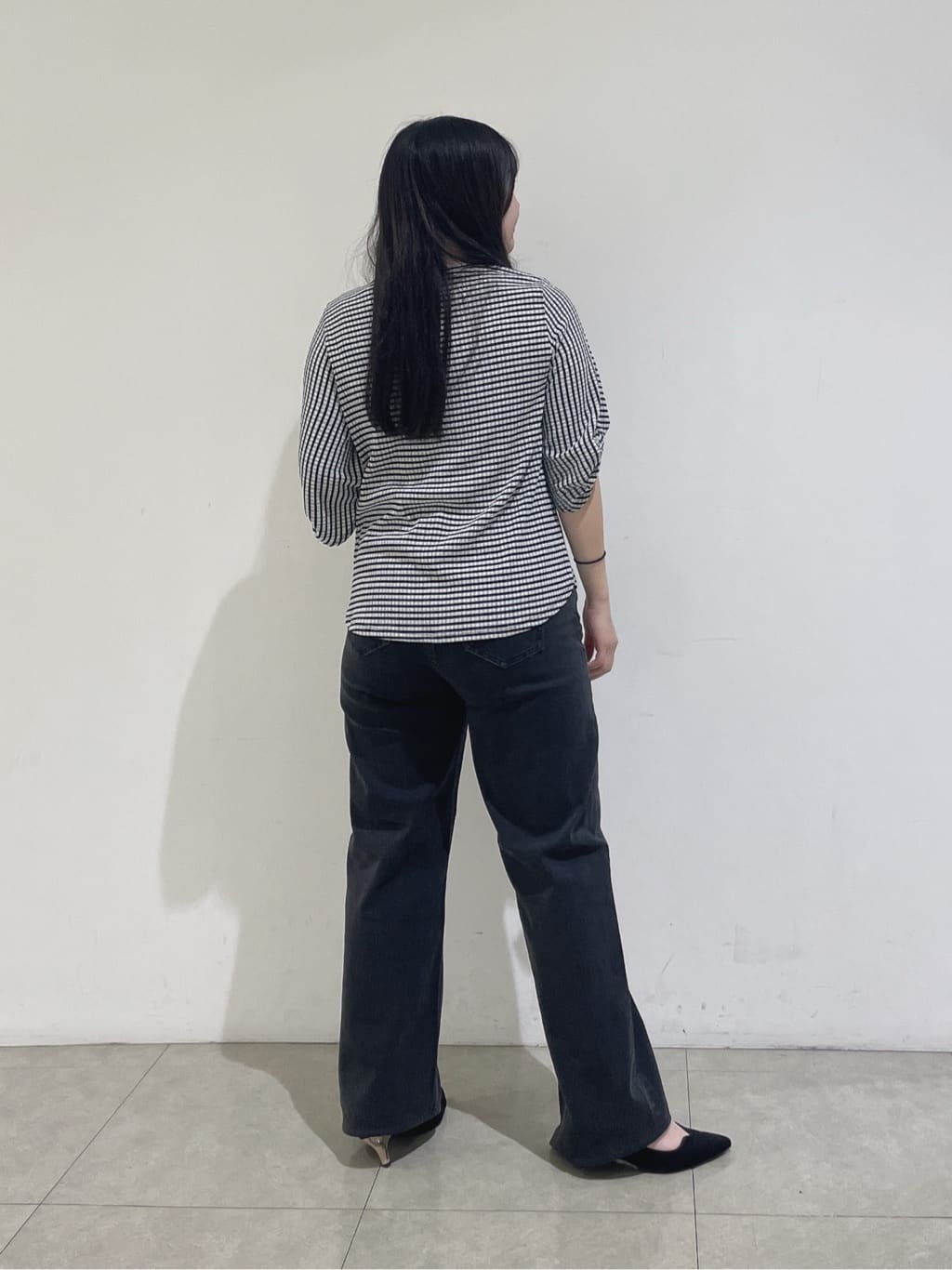 emikaさんの「INDIVI｜【UVケア／吸汗速乾】凹凸素材ねじり袖トップス」を使ったコーディネート
