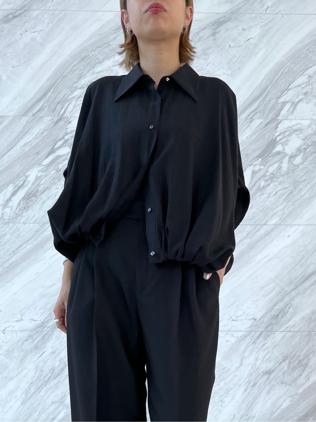 Harukaさんの「INDIVI｜バルーンフォルムブラウス」を使ったコーディネート