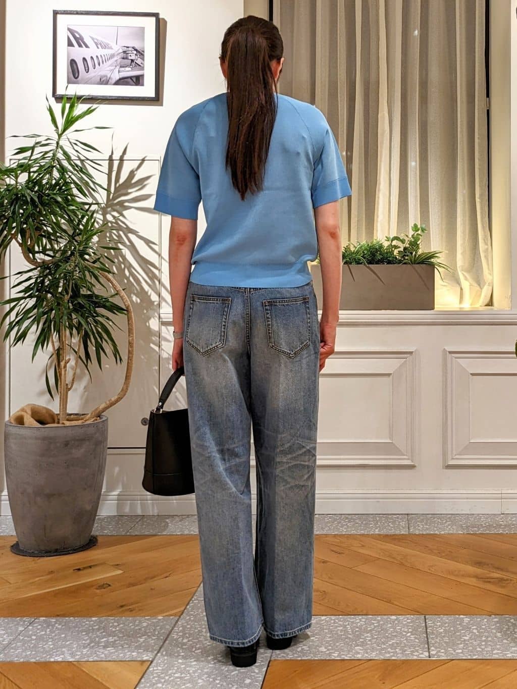 CHISAさんの「DRESSTERIOR｜ヴィンテージ加工ワイドデニムパンツ」を使ったコーディネート