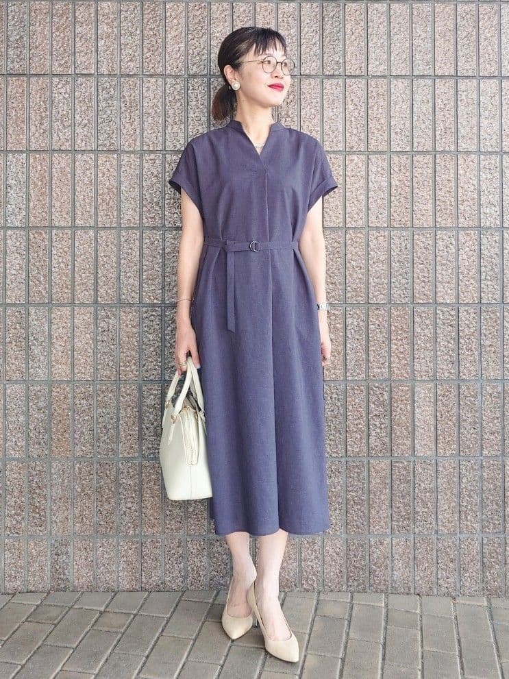 MUTSUKOさんの「UNTITLED｜【UV/はっ水】リラククールワンピース」を使ったコーディネート