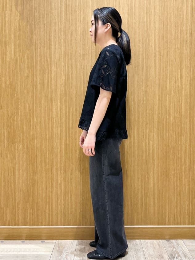 aさんの「OPAQUE.CLIP｜レースフレアブラウス【洗濯機洗い可】」を使ったコーディネート