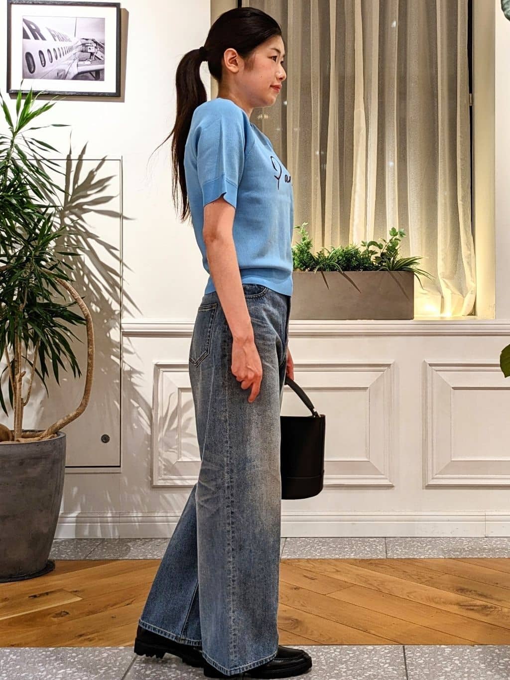 CHISAさんの「DRESSTERIOR｜ヴィンテージ加工ワイドデニムパンツ」を使ったコーディネート