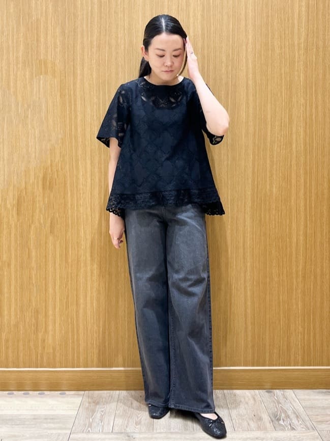 aさんの「OPAQUE.CLIP｜レースフレアブラウス【洗濯機洗い可】」を使ったコーディネート