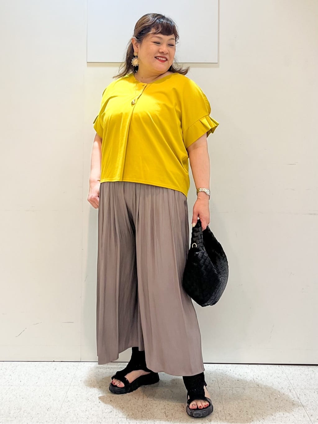 kimmyさんの「Reflect｜【ウエストゴム仕様／長く着られる◎】スカーチョパンツ」を使ったコーディネート